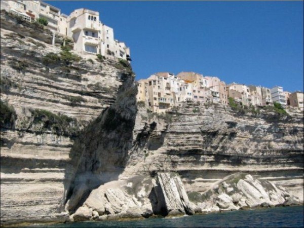 Ζώντας κυριολεκτικά στα… άκρα! - Εικόνα 4