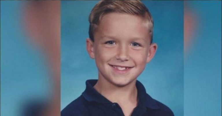 Μετά από ένα σοβαρό τροχαίο ο γιος συνήλθε μετά από κώμα και δεν γνώριζε ότι ο πατέρας του είχε πεθάνει.