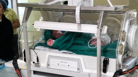 Γέννηση μωρού ρεκόρ στη Χιλή με βάρος πάνω από 7 κιλά