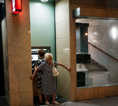Γιαγιάδες με χιούμορ: 28 φωτογραφίες που δείχνουν την πιο διασκεδαστική πλευρά της τρίτης ηλικίας