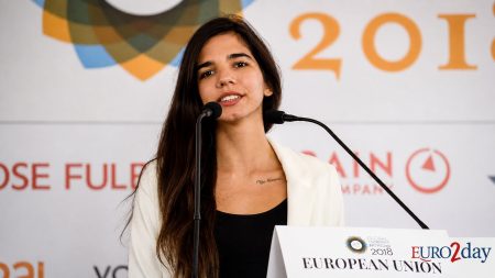 Ελληνική πρωτιά στη Σαγκάη: Η Διάνα Βουτυράκου και η ομάδα της κατέκτησαν το χρυσό στην παγκόσμια έκθεση ρομποτικής