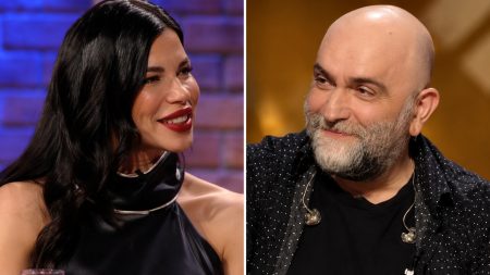 Δάφνη Καραβοκύρη: «Πόσοι άνθρωποι έχουν κάνει σεξ ακούγοντας τα τραγούδια του Μπάμπη Στόκα;»