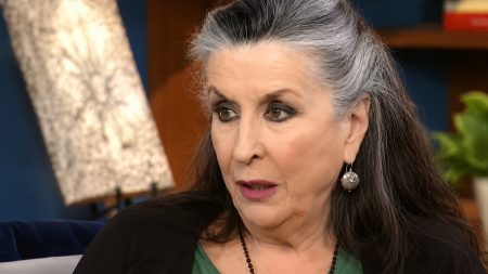 Νένα Μεντή: Η εξομολόγηση για τον θάνατο του πρώτου συζύγου της και η περίοδος που έχασε τα λογικά της
