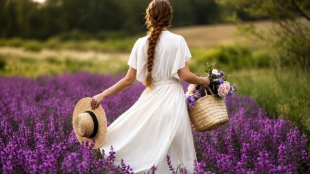 Paulo Coelho : Μην σπαταλάς χρόνο σε εξηγήσεις· οι άνθρωποι ακούν μόνο αυτό που θέλουν.