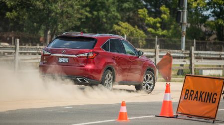 Φρένα αυτοκινήτου: πώς να καταλάβετε ότι χρειάζονται αντικατάσταση