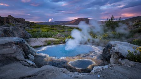 Φυσικά θαύματα: περιοχές όπου το νερό βράζει μόνο του – Ένα σπάνιο φαινόμενο της φύσης
