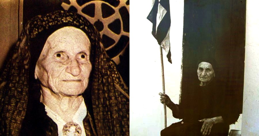 Δέσποινα Αχλαδιώτου: Η γυναίκα που έγινε αιώνιο σύμβολο της ελληνικής σημαίας.