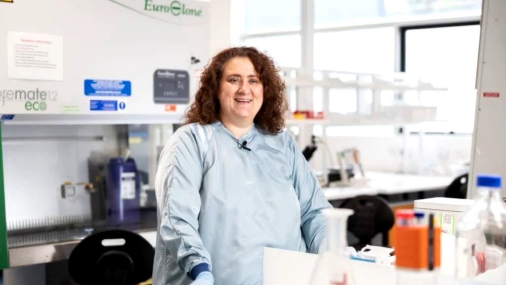 Βάσω Αποστολοπούλου: Η Ελληνίδα πρωτοπόρος των εμβολίων κατά του καρκίνου.