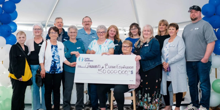 Το καναδικό χωριό όπου ένας στους 10 κατοίκους του έγιναν εκατομμυριούχοι μετά από ομαδική νίκη στη λοταρία