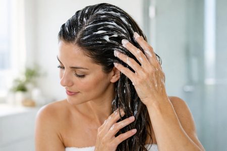 Μάσκα μαλλιών: Ποια είναι η σωστή στιγμή για καλύτερα αποτελέσματα;