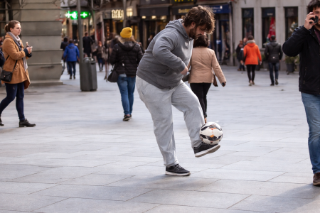 Η μέρα που ο Κριστιάνο Ρονάλντο έγινε «αόρατος» στους δρόμους της Μαδρίτης.